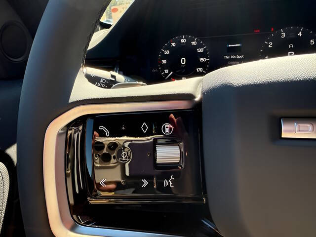 2025 Land Rover Discovery Sport P250 Dynamic SE