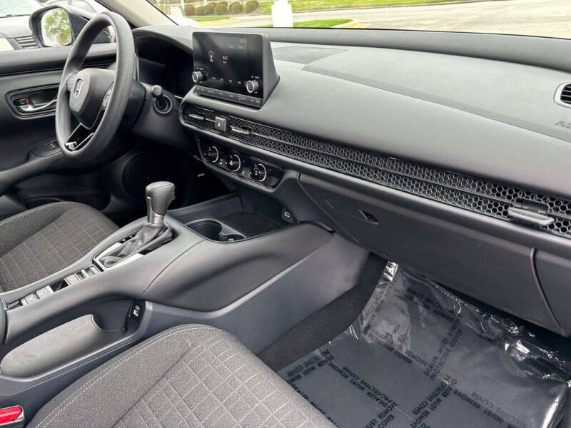 2023 Honda HR-V LX