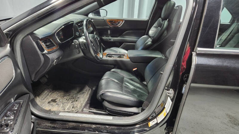 2017 Lincoln Continental Reserve