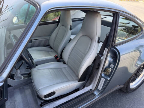 1988 Porsche 911 Carrera