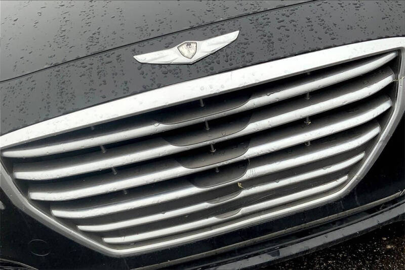 2015 Hyundai Genesis