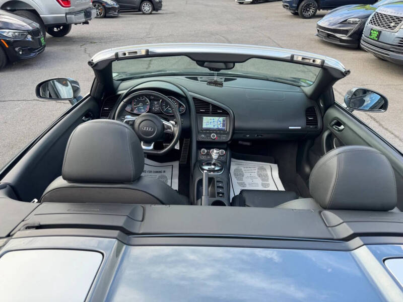 2011 Audi R8 5.2 quattro Spyder