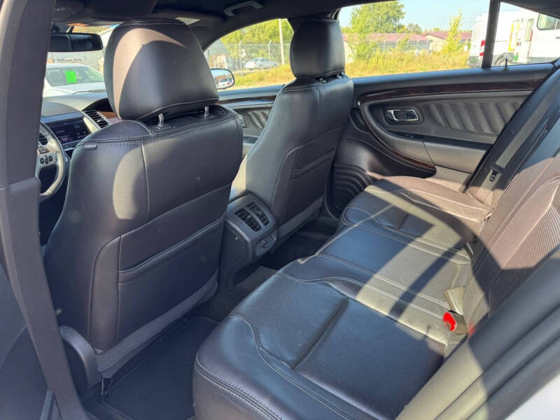 2013 Ford Taurus Limited