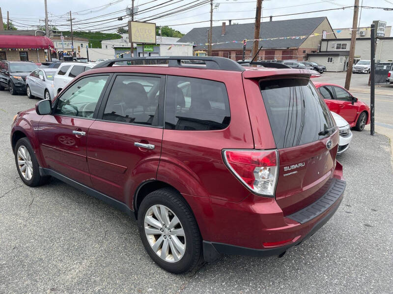 2011 Subaru Forester 2.5X Limited