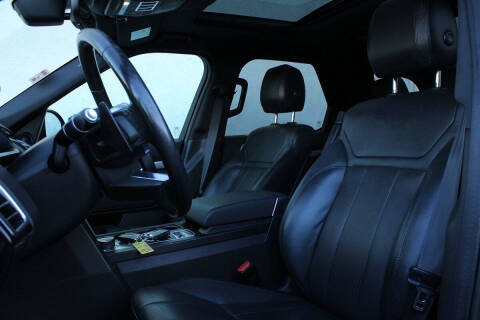 2020 Land Rover Discovery Landmark Edition