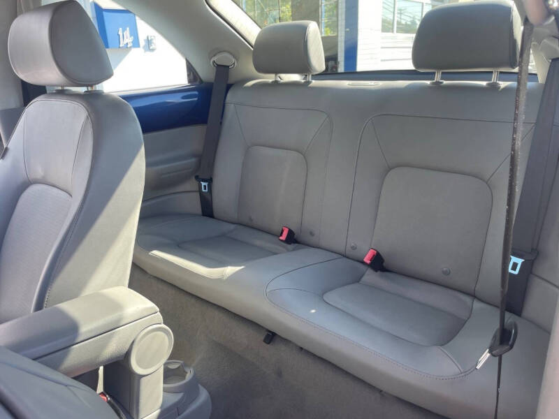 2008 Volkswagen New Beetle S PZEV