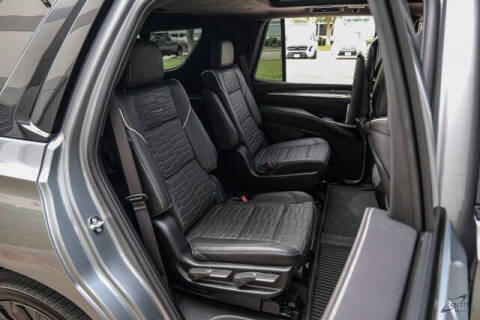 2025 Cadillac Escalade-V