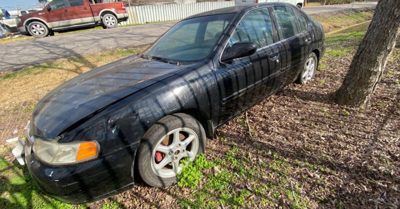 2000 Nissan Altima for sale at Ody's Autos in Houston TX