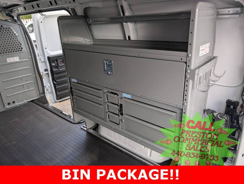 2025 Chevrolet Express 2500