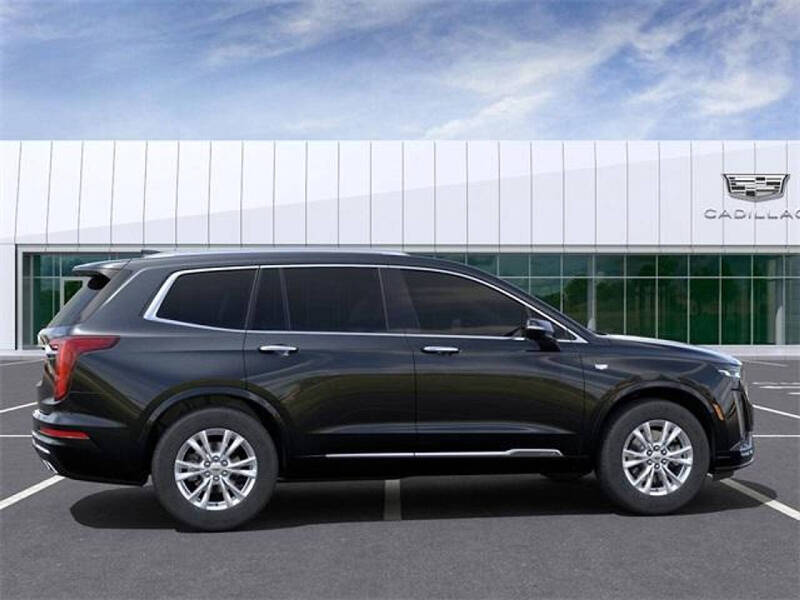 2025 Cadillac XT6 Luxury