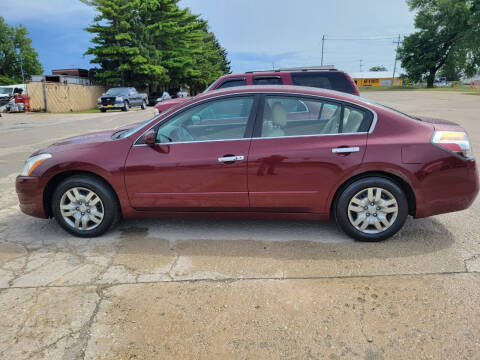 2011 Nissan Altima for sale at Chuck's Sheridan Auto in Mount Pleasant WI