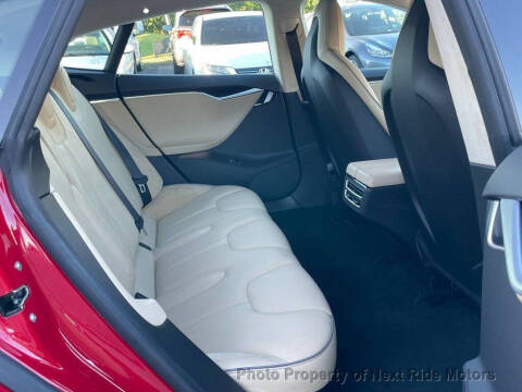2013 Tesla Model S Performance