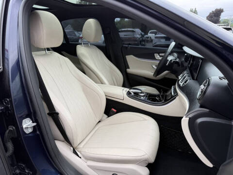 2017 Mercedes-Benz E-Class E 300 4MATIC