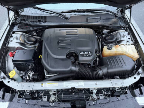 2012 Dodge Challenger SXT