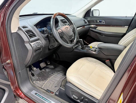 2018 Ford Explorer Platinum