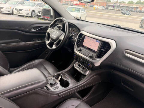 2020 GMC Acadia SLT