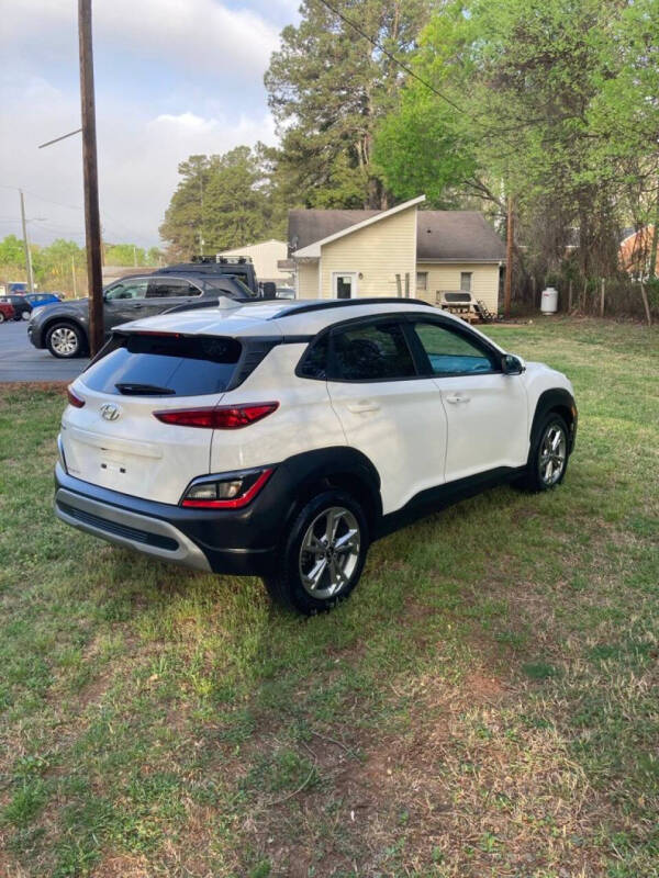2022 Hyundai Kona SEL