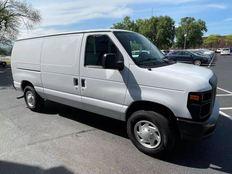 2014 Ford E-Series E-350 SD
