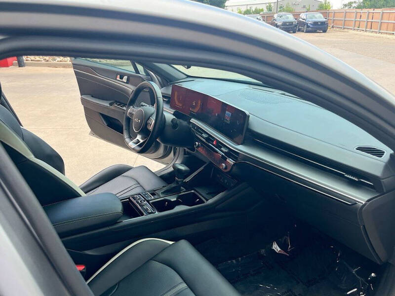 2025 Kia K5