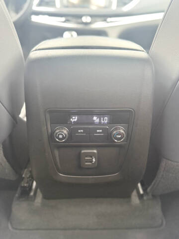 2019 Buick Enclave Essence