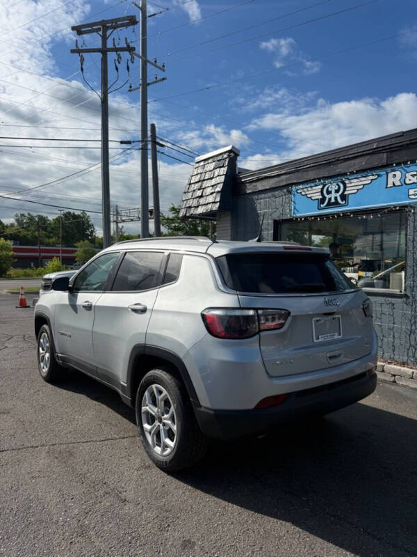 2025 Jeep Compass Latitude