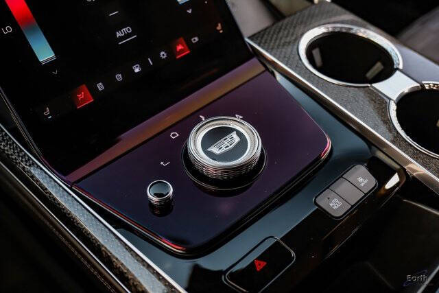 2025 Cadillac Escalade-V