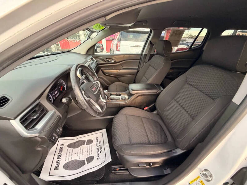 2018 GMC Acadia SLE-2