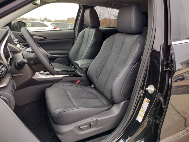 2026 Mitsubishi Eclipse Cross SE