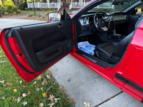 2006 Ford Mustang GT Deluxe