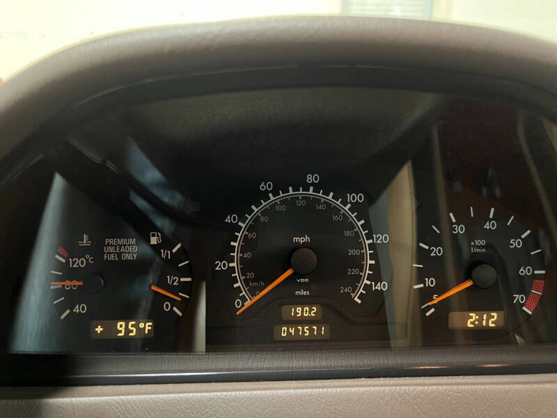 1996 Mercedes-Benz C-Class C 220