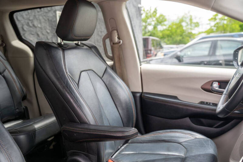 2017 Chrysler Pacifica