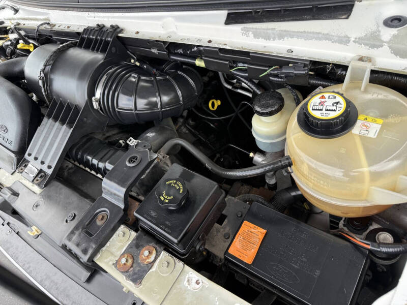 2003 Ford E-Series E-150