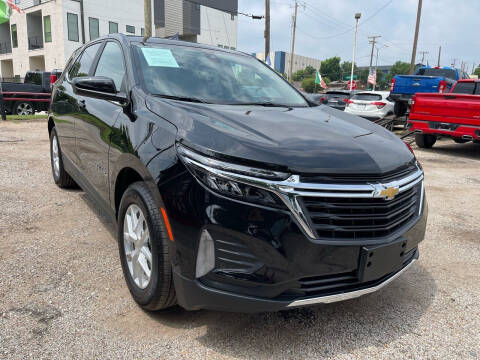 2022 Chevrolet Equinox for sale at LLANOS AUTO SALES LLC in Dallas TX