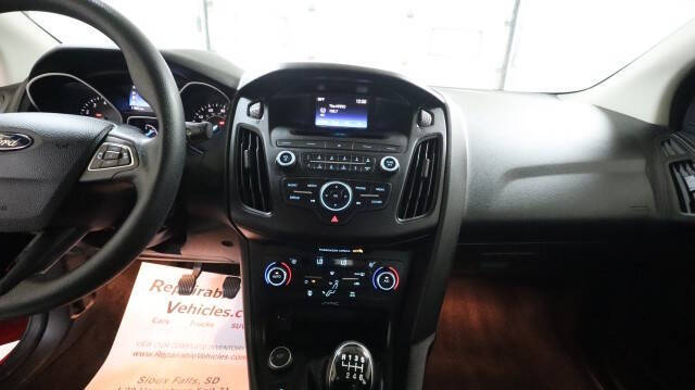 2017 Ford Focus SE