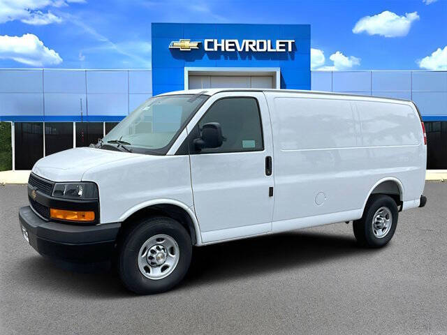 2026 Chevrolet Express 2500