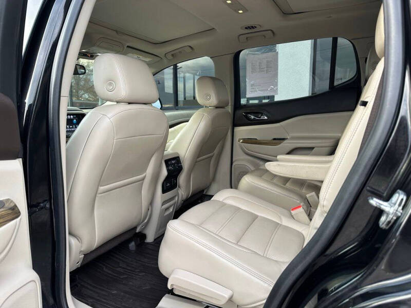 2019 GMC Acadia Denali