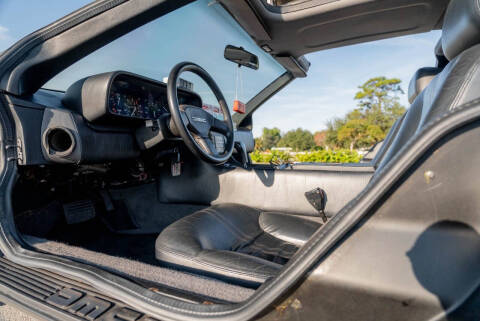 1981 DeLorean DMC-12