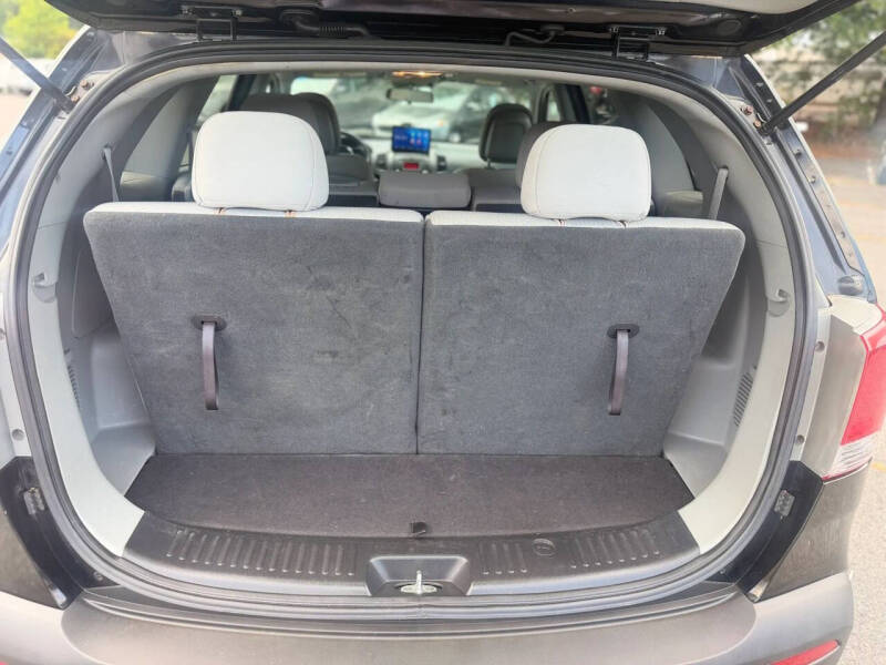 2013 Kia Sorento LX