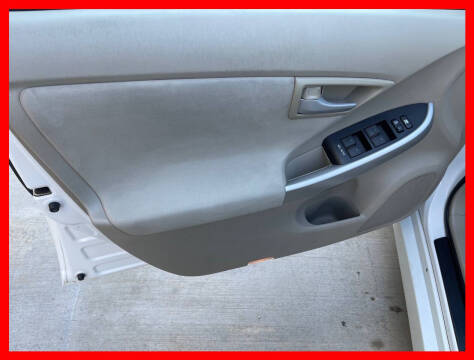 2010 Toyota Prius II