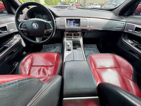 2012 Jaguar XF XFR