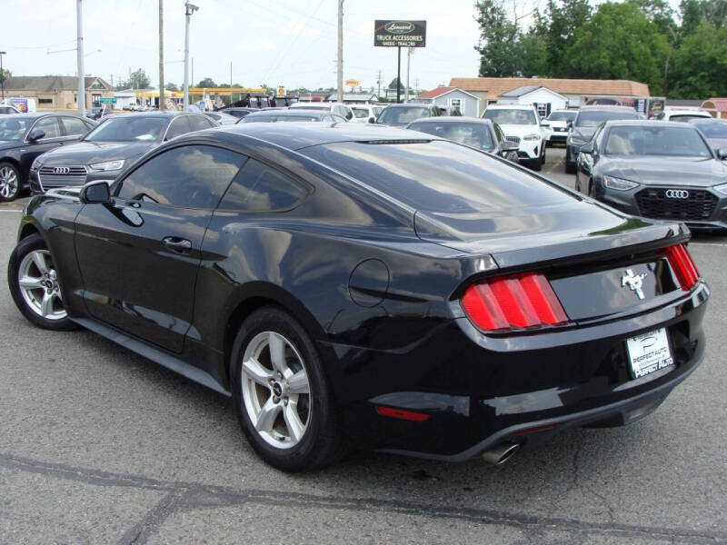 2015 Ford Mustang V6