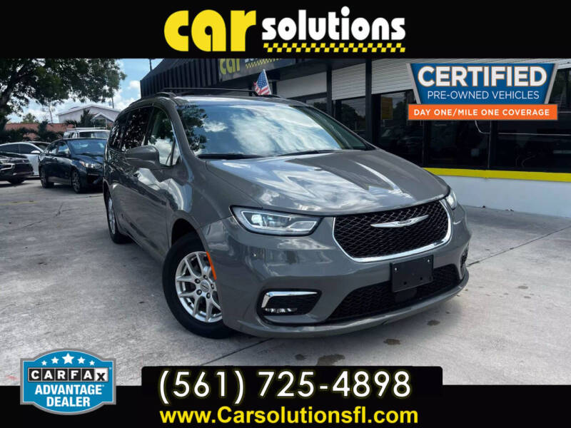 2022 Chrysler Pacifica Touring L