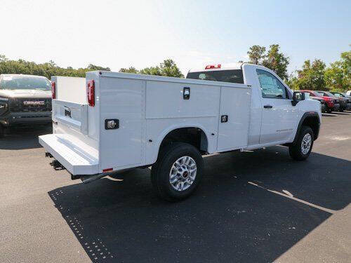 2025 GMC Sierra 2500HD Pro