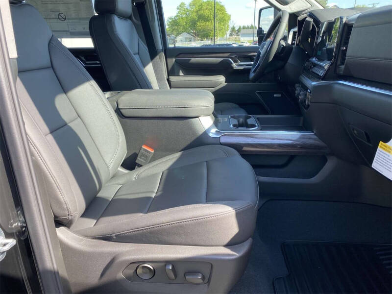 2025 Chevrolet Silverado 2500HD