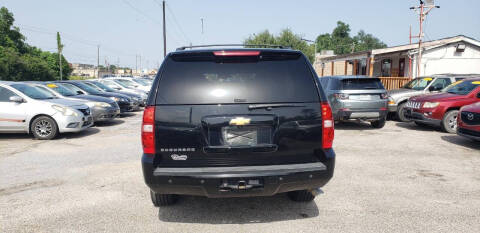 2013 Chevrolet Suburban LT
