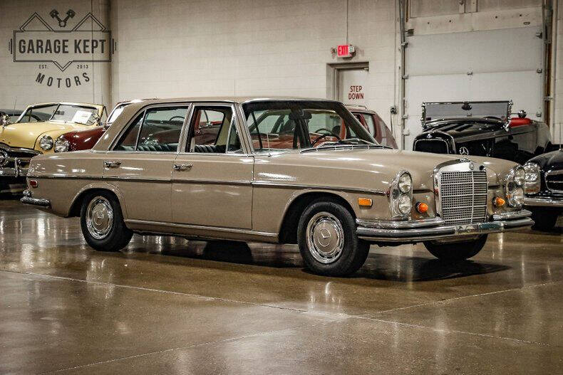 1968 Mercedes-Benz 280-Class