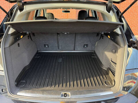 2015 Audi Q5 2.0T quattro Premium Plus