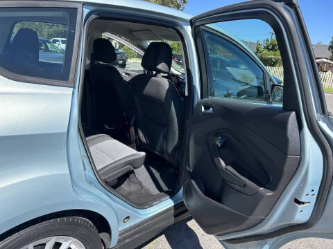 2013 Ford C-MAX Hybrid SE