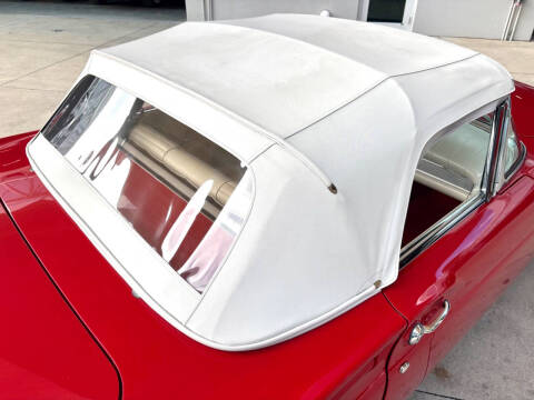 1957 Ford Thunderbird
