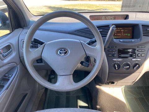 2003 Toyota Prius